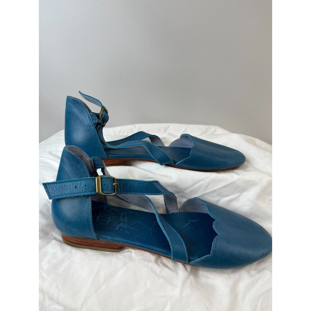 Women’s Blue D’Orsay Pointed Toe Ankle Strap Flats Scalloped EU 41 US 11
